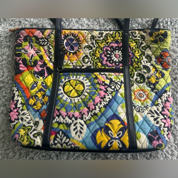 Colorful Large Vera Bradley Tote EUC - Picture 4 of 7